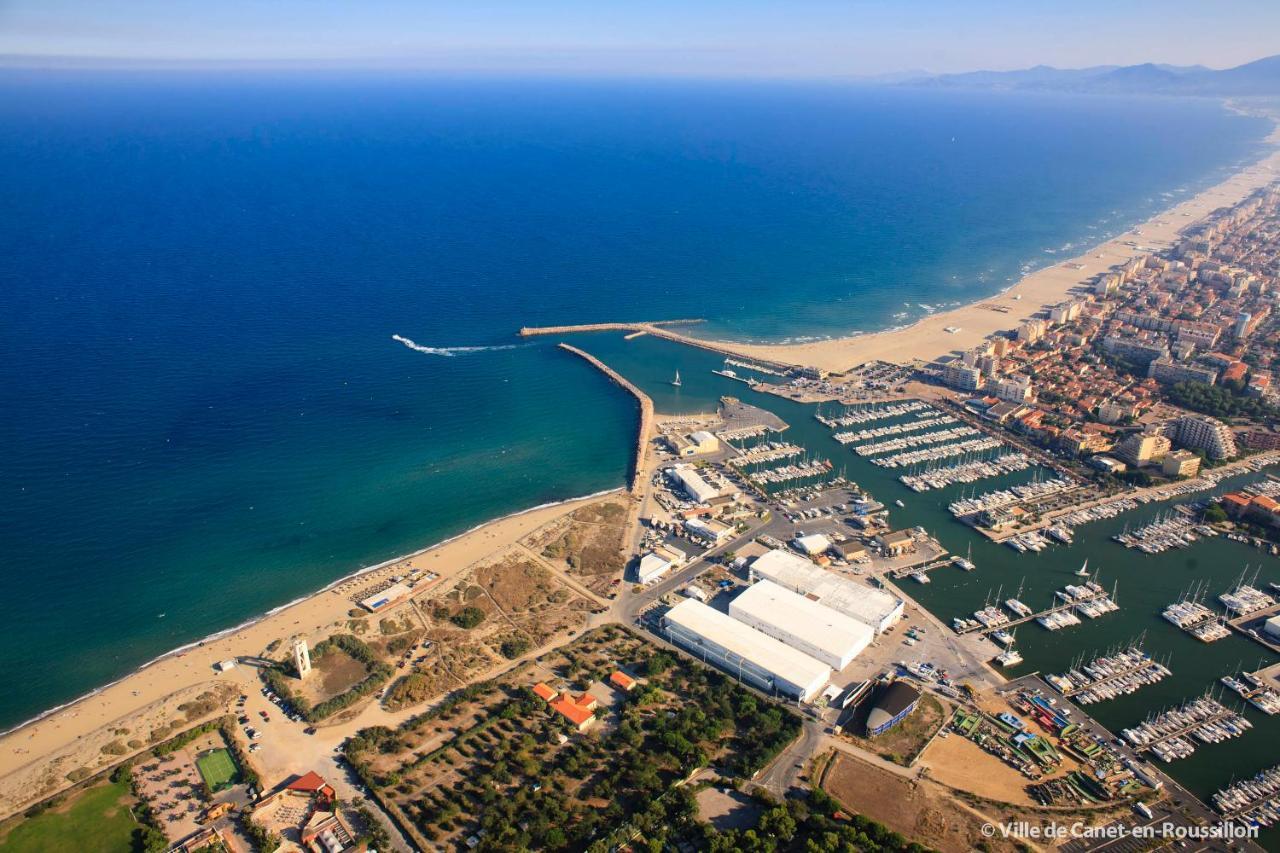 "Mediterranee" Salon Vue Mer Au Coeur De La Ville 10M De La Plage Canet-en-Roussillon Luaran gambar
