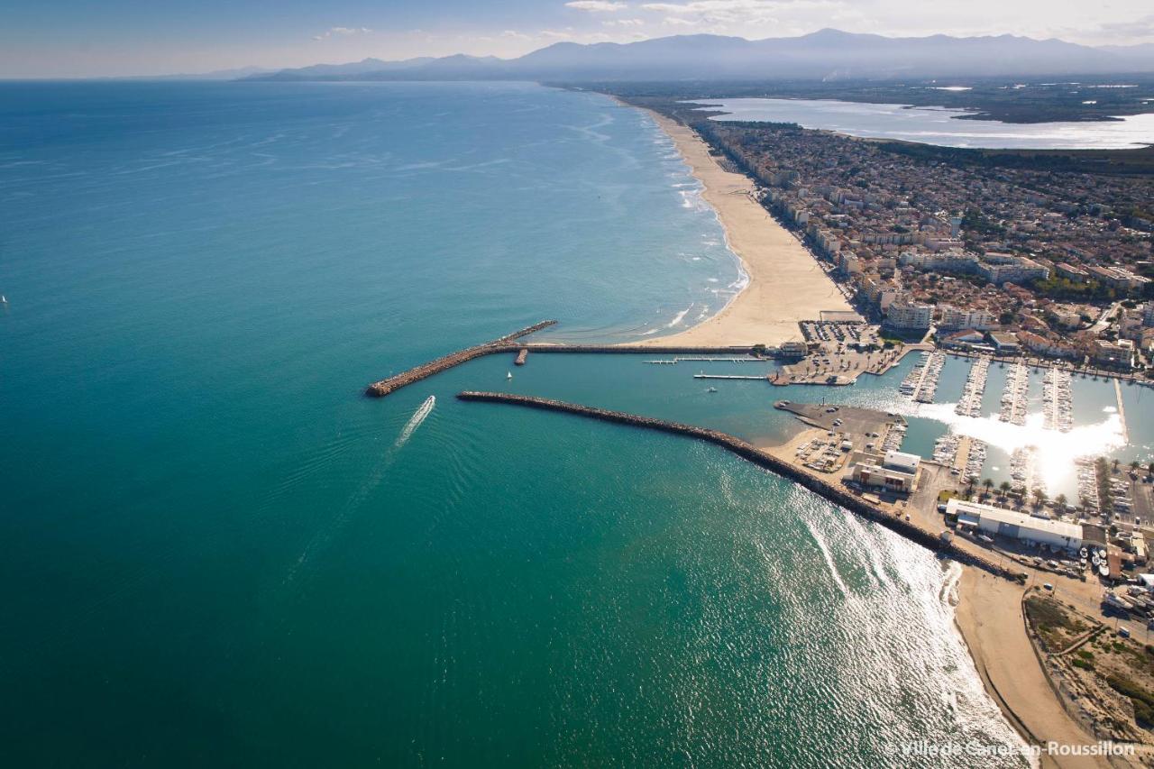"Mediterranee" Salon Vue Mer Au Coeur De La Ville 10M De La Plage Canet-en-Roussillon Luaran gambar
